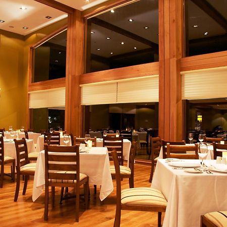 Wyndham Puerto Varas Pettra Restaurant billede Restaurant