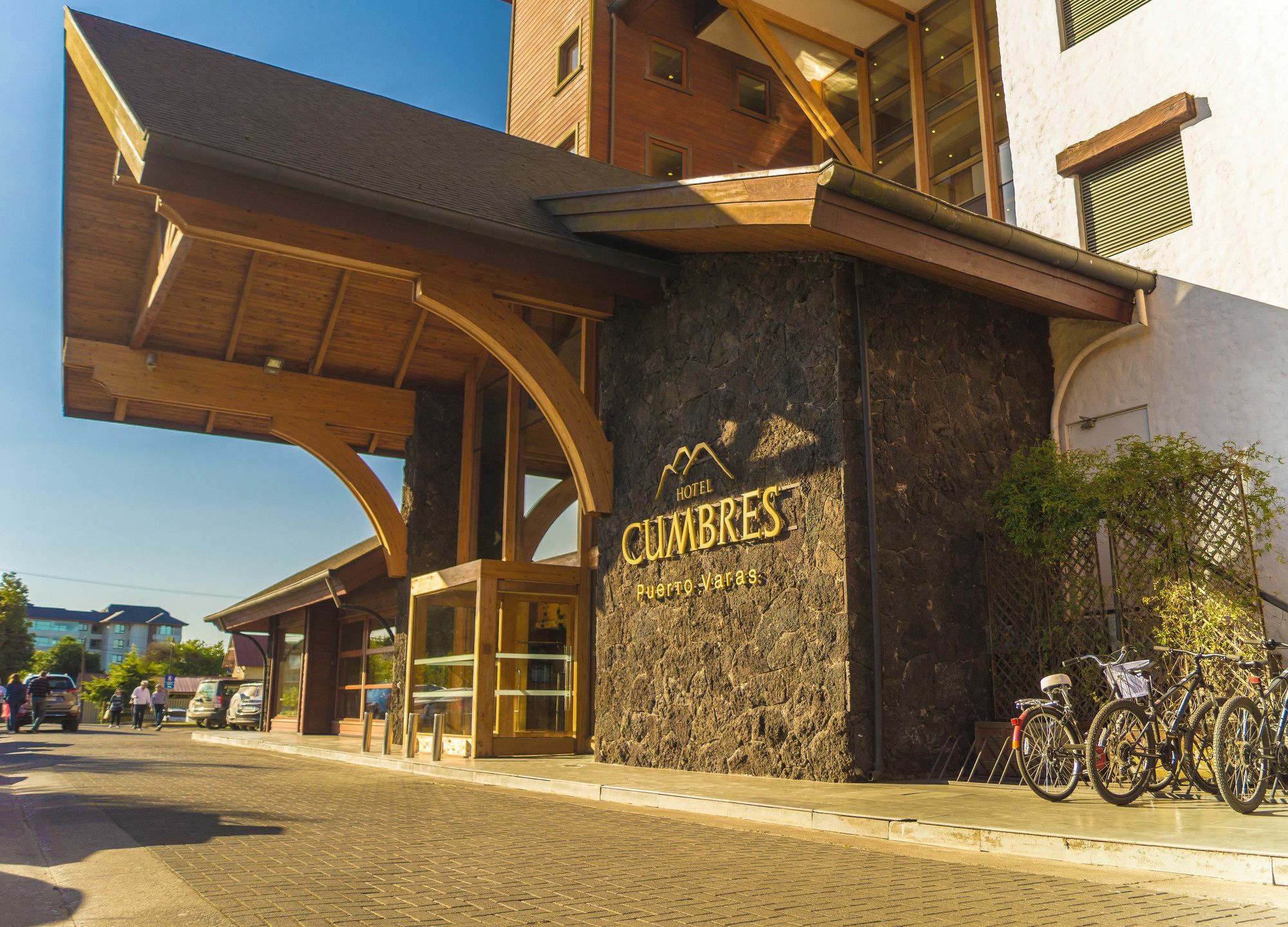 Wyndham Puerto Varas Pettra Eksteriør billede Cumbres Hotel